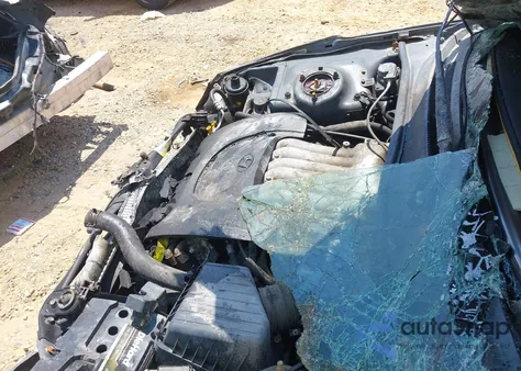 2004 Hyundai Sonata z USA, uszkodzony, nr VIN KMHWF25H84A015814